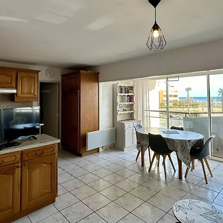 Appartement T2 Avec Parking, Wifi, Proche - Fr-1-529-195 Le Barcarès
