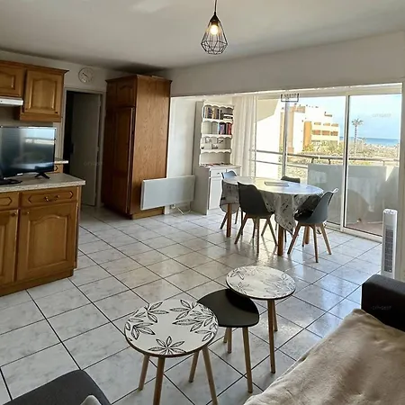 T2 Avec Parking, Wifi, Proche - Fr-1-529-195